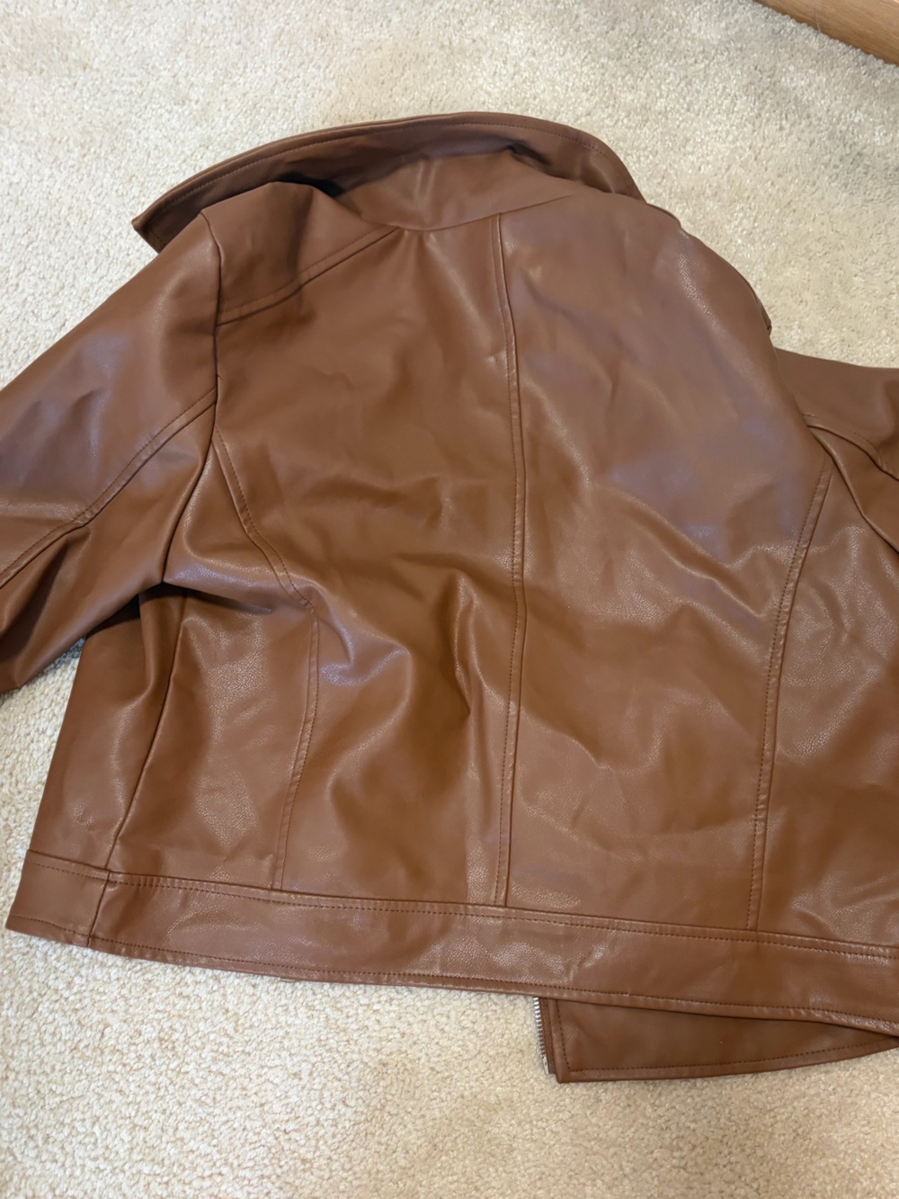 Leather jacket - Picture 4 of 4